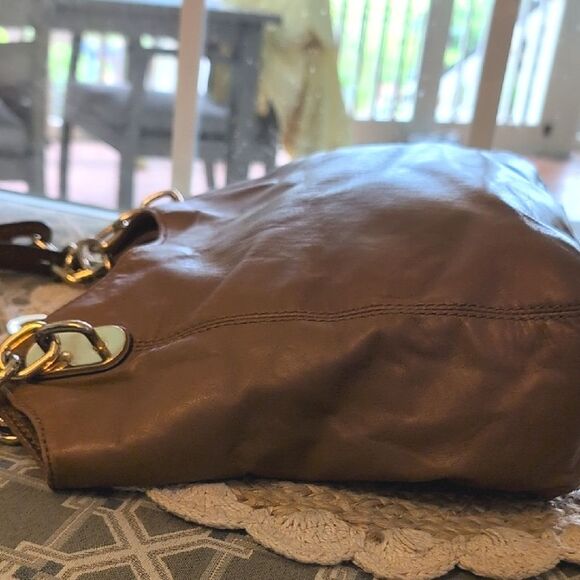 Michael Kors Lilly Walnut Soft Leather Gold Chain Strap Tote Shoulder Bag - Picture 6 of 14